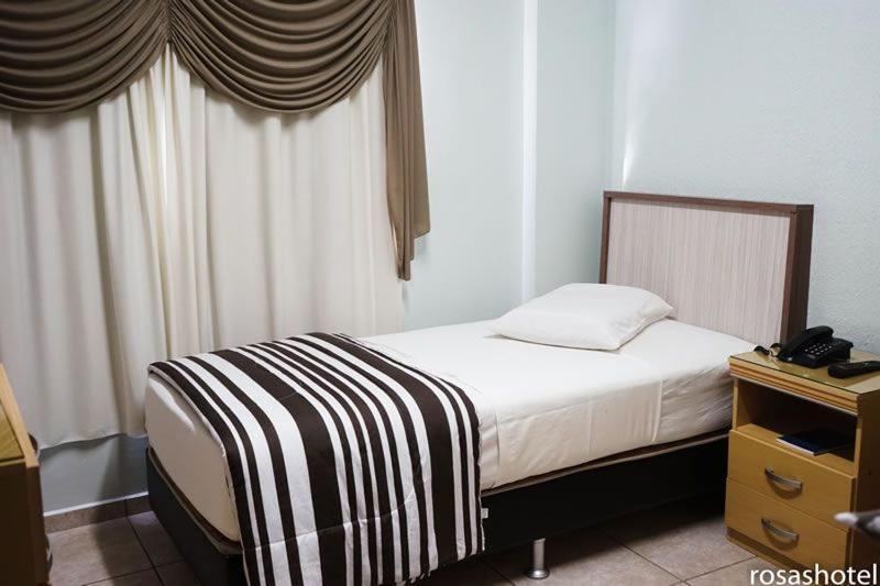 Rosa'S Hotel توليدو المظهر الخارجي الصورة